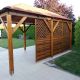 Was eine Pergola aus Holz im Garten bedeutet