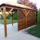 Was eine Pergola aus Holz im Garten bedeutet