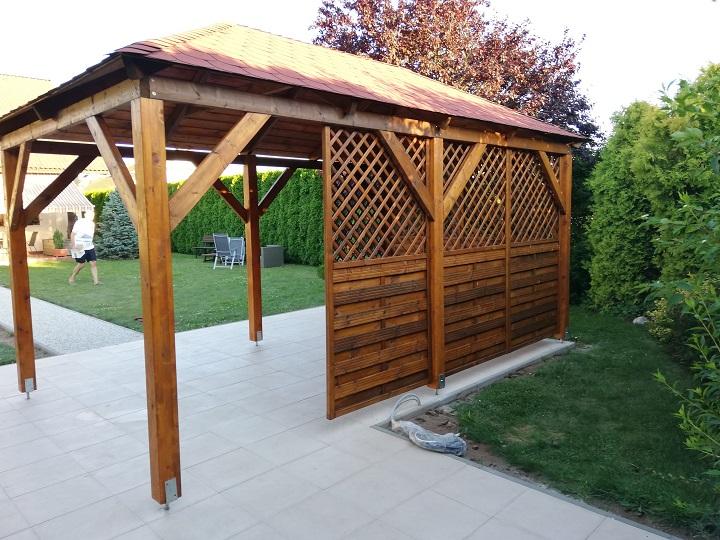 Was eine Pergola aus Holz im Garten bedeutet