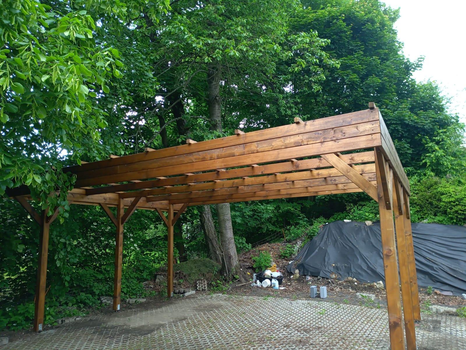 Das Dach im Garten sollte nicht enttäuschen